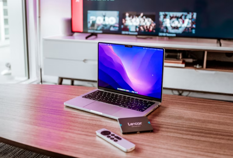  computer-tv-f1