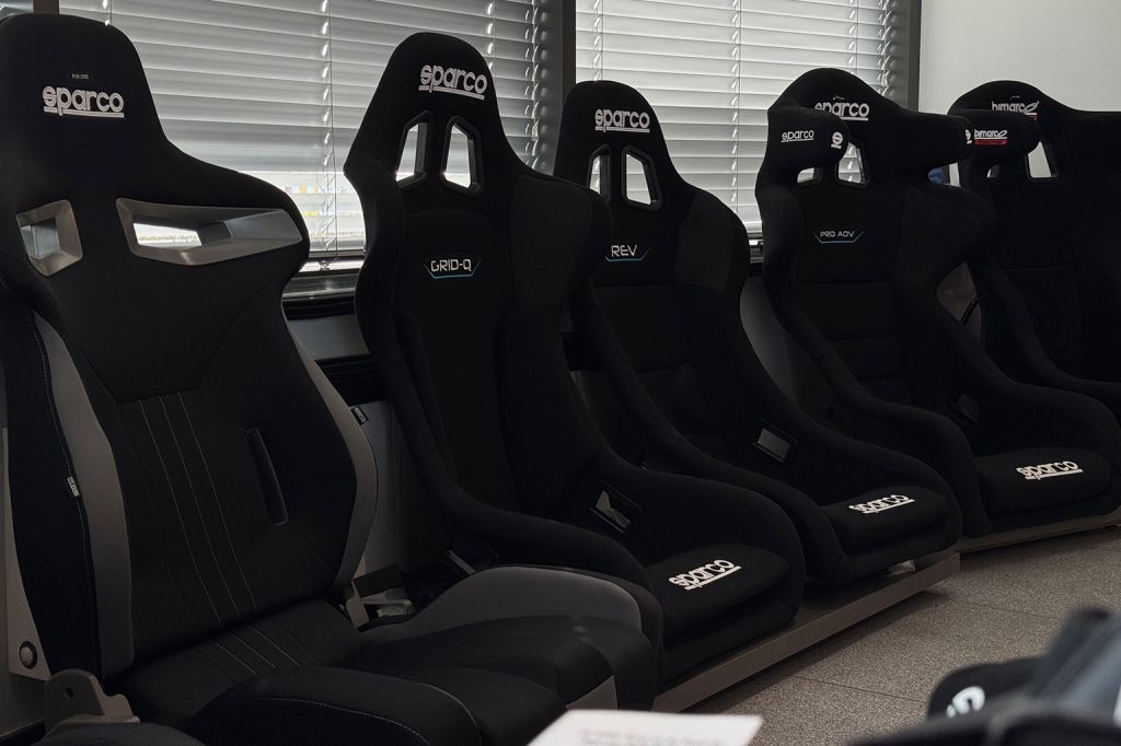 Guide sièges baquets motorsport : sièges homologués FIA et baquets tuning