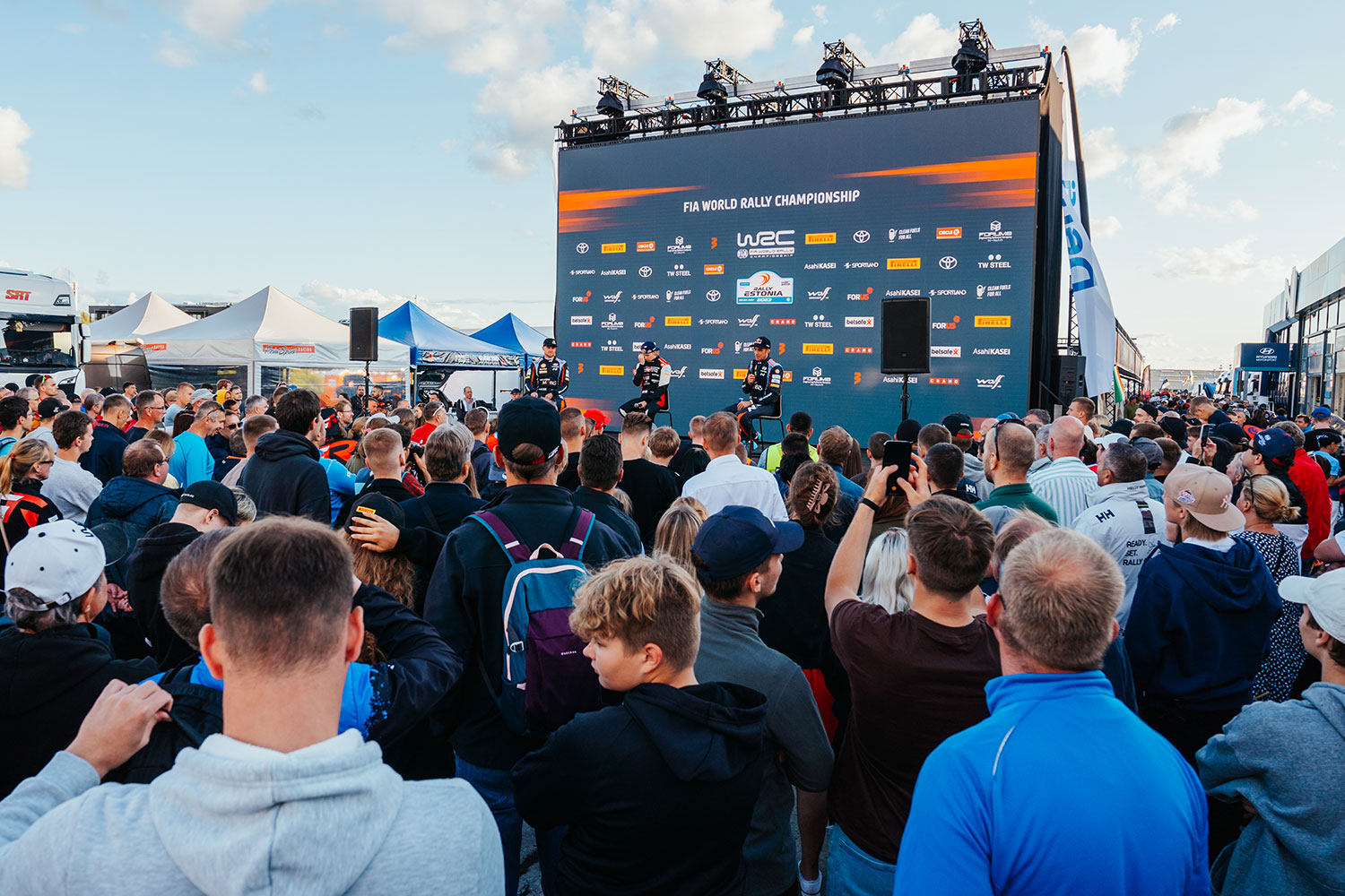 WRC a de nouveaux propriétaires - Boullier aux commandes