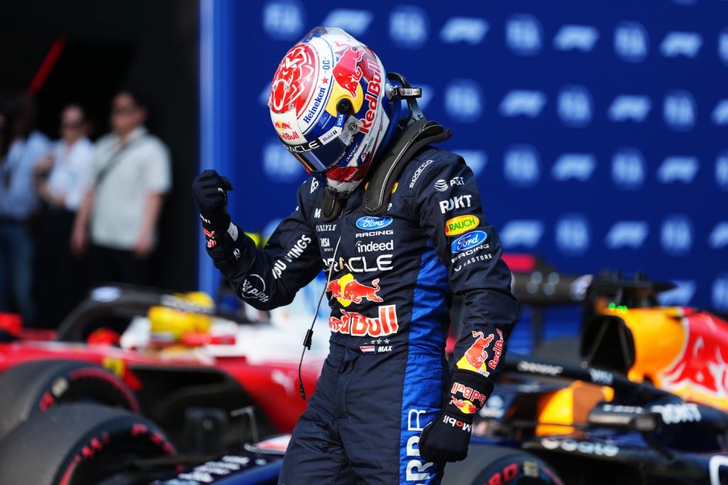 Verstappen wins Bahrain GP at Sepang as Russell retires