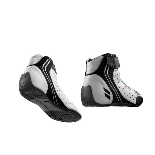 Botas OMP One EVO X MY24 blancas (FIA)
