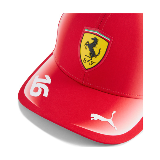 Gorra Team infantil Scuderia Ferrari F1 Charles Leclerc 2026