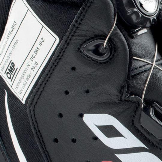 Botas OMP One EVO X R negras (FIA)