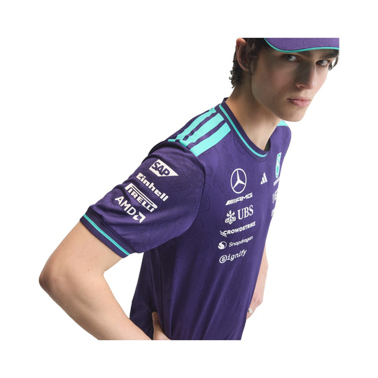 2026 Mercedes AMG F1 Authentic Vanda Bloom T-shirt