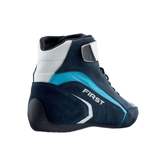Botas OMP First MY21 azul marino (FIA)