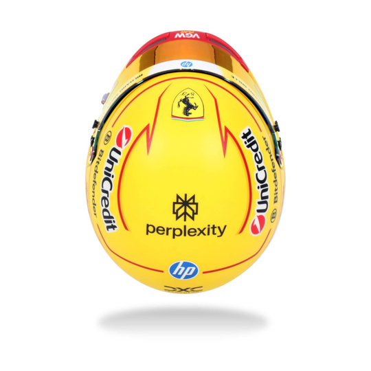 Casco de Lewis Hamilton de la Scuderia Ferrari 2025, escala 1:2