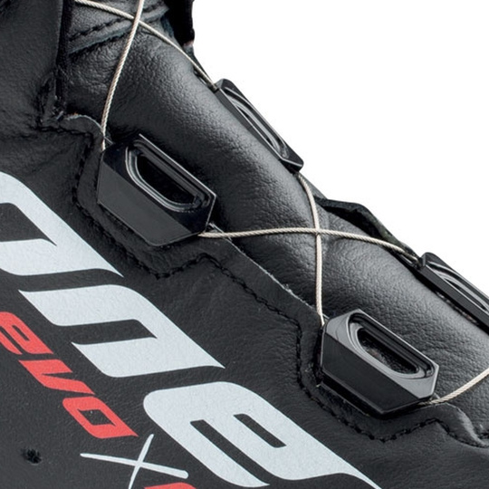 Chaussures OMP One EVO X R noires (FIA)