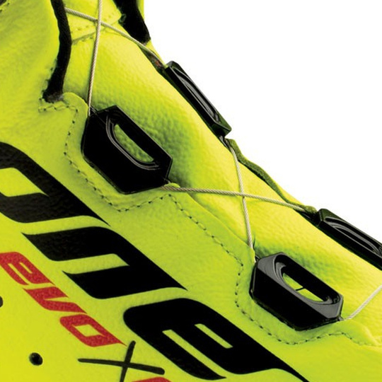 Chaussures OMP One EVO X R jaunes (FIA)