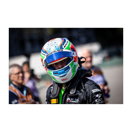 Casque miniature Mercedes AMG F1 Kimi Antonelli 1:5