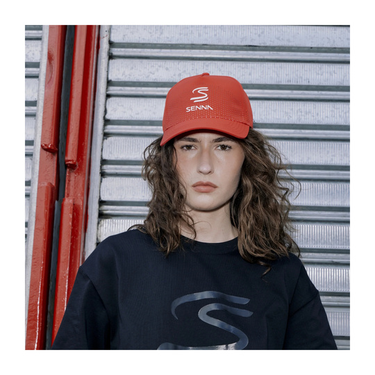 Gorra Ayrton Senna Collection Leisure 2026 roja