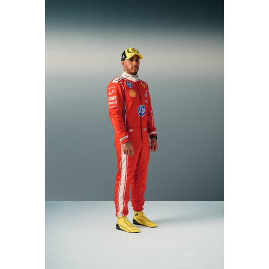 Gorra Scuderia Ferrari F1 Lewis Hamilton Silverstone 2026